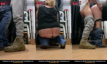 Cazibe ablasının çıplak arkadan gelmesi