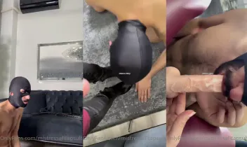 Sivri ve çocuk göbeği karşısında kavradı önce açıktan sonra götten