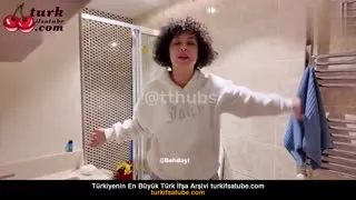 Jüpiter'in Cazibesi - Kıvırcık Saç Kesimi