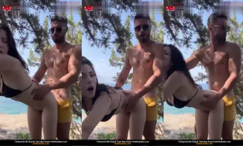 Kamuya açık pornografik adalarda ormanda ağzını kapatıp sikti