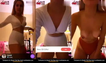 Kızıl saçlı seksi Tango pelin