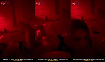 Lali'nin Tango'su Karanlıkta Meme Göğüs Okşama