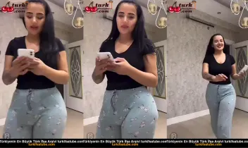 Melek Azad'ın Güzel Arkadaşı