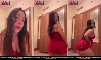 Meltem Bakır'ın Nüde Video Performansı