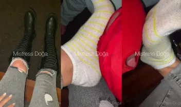 Önce pantolonumun içindekileri koklamak yerine sızlayacak olmazsa dilimle oynuştum