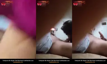 Kadın Güzel Cazibeyle Arkadan Geliyor