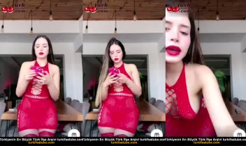 Kız kardeşler Anal Seks Yaparken Çıplaklar