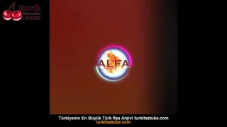 Şarkıcı Kadın Alfa Erkek Ağızda Verip Cazibeli Bir Şekilde Geldi