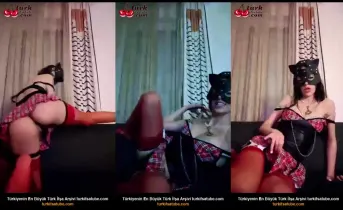Erotik Tango'da Kandırıcı Çıplak Kadın Kardeşler