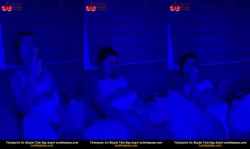Tango'da Dua, Loş Işıklar Altında Çıplak Bir Kadınla Seks Yapan ve Erkek Arkadaşıyla Aldatma Yapmak