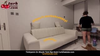 Zeynep Tümbek'in YouTube Katılımcısı, 32. Bölümde Gösteri Yapıyor